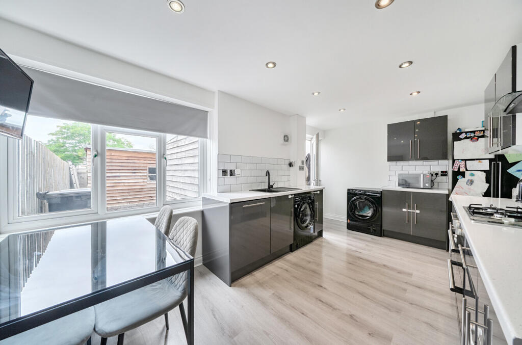 House in Shrewsbury - View 3
