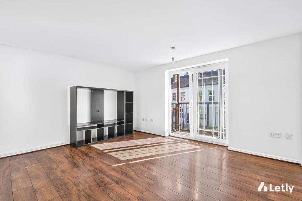 Apartment in London - View 2