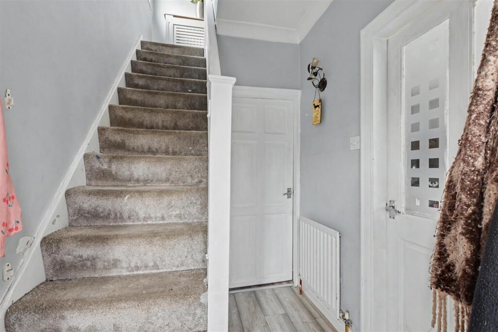 House in Nottingham, Sawley - View 2