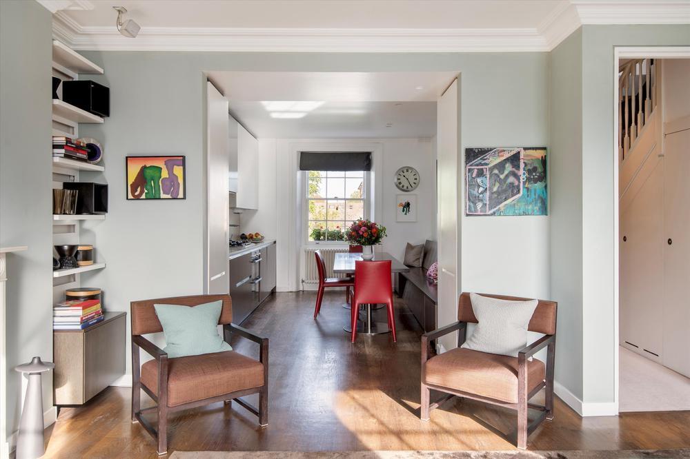 Apartment in London - View 5
