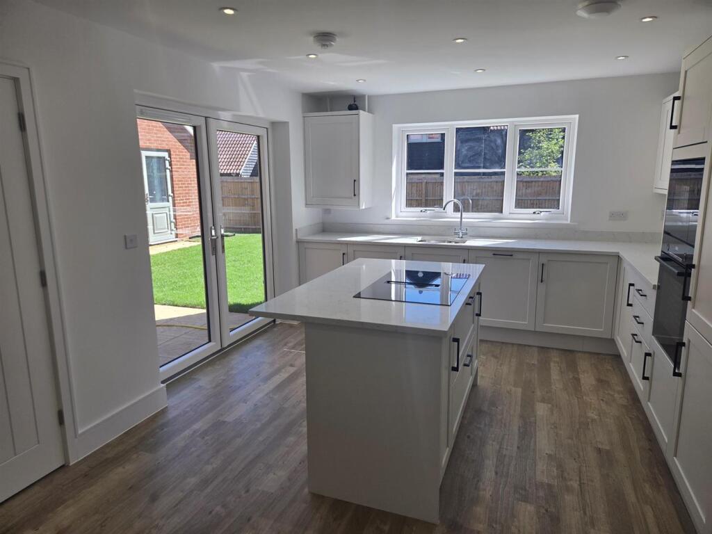 House in Northill, Central Bedfordshire - View 4