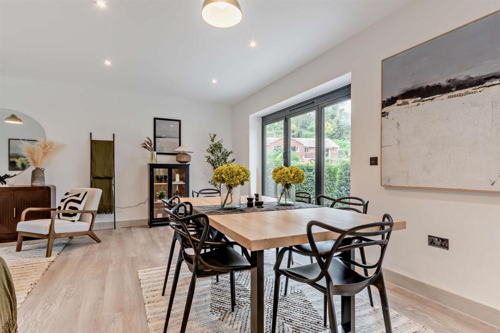 Malleson Road, Gotherington, Cheltenham photo 3