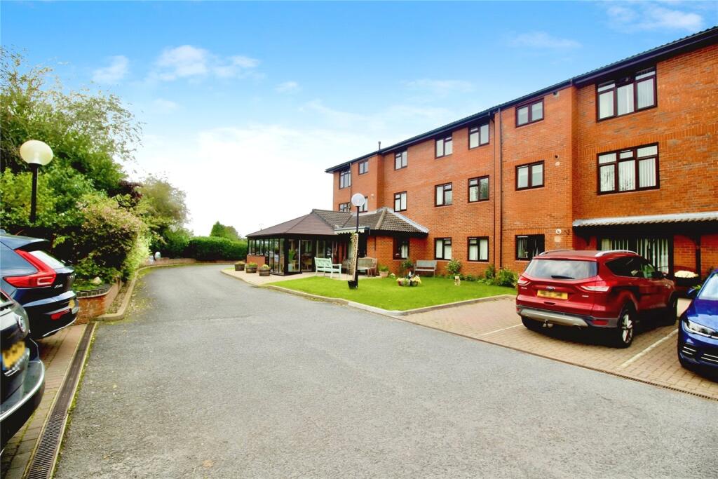 Main image of property: Ashby Road, Hinckley, Leicestershire, LE10