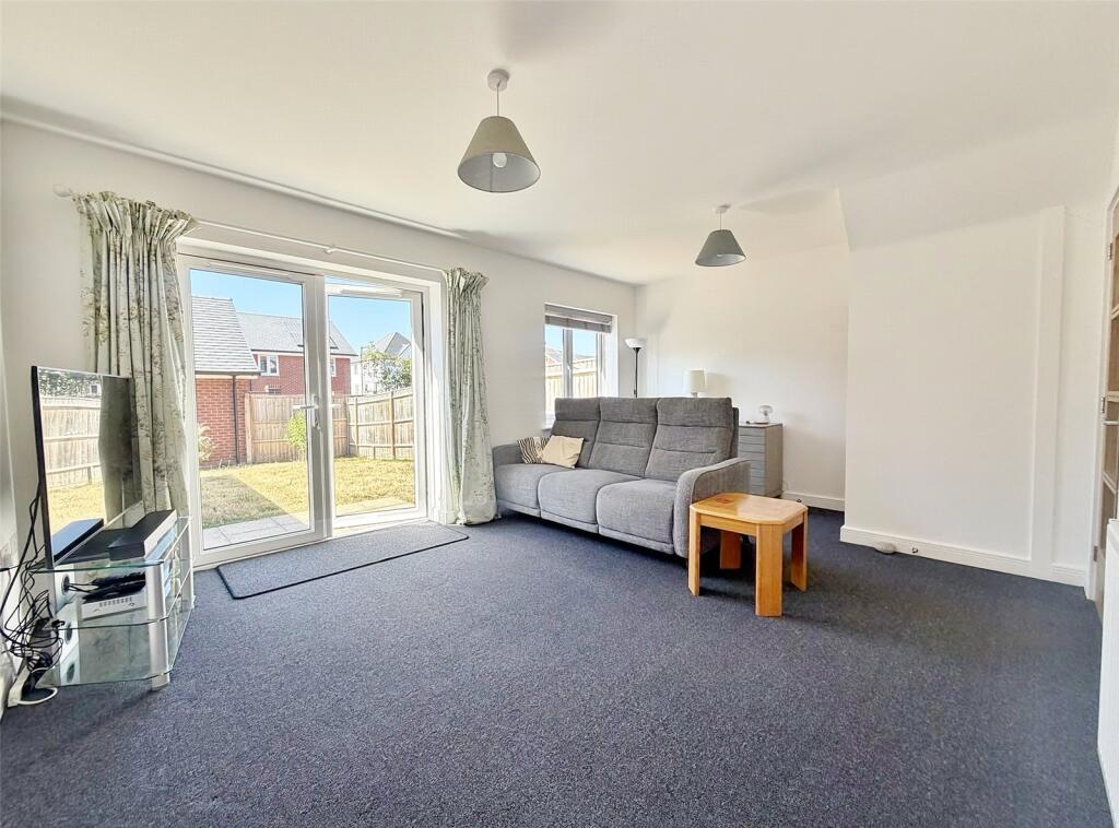 House in Verwood, Dorset - View 5