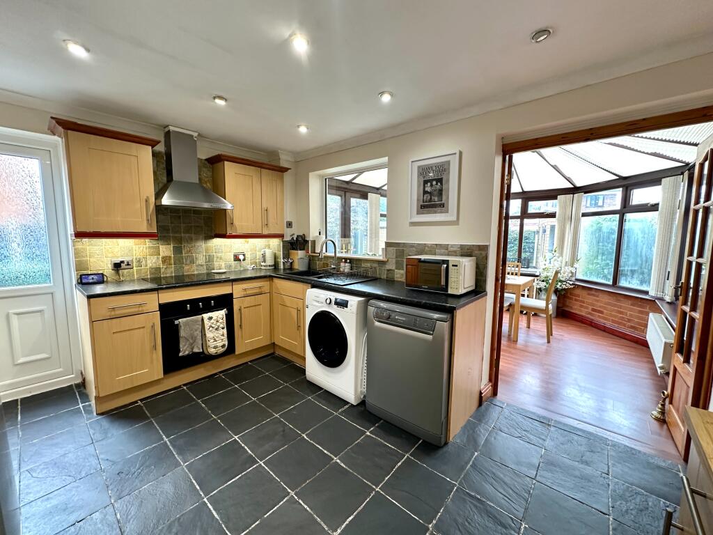 House in Wolverhampton - View 4