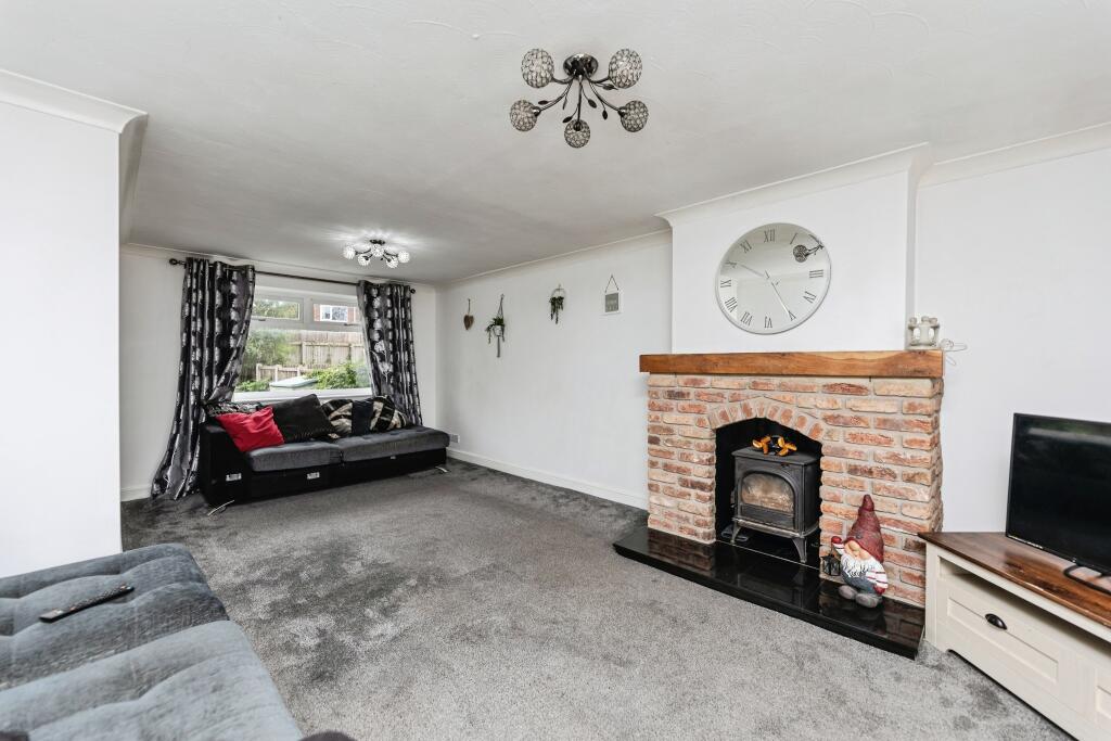 Byram Park Road, Byram, Knottingley, WF11 photo 3