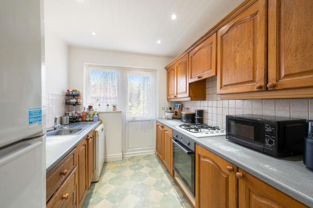 House in Kingston upon Thames - View 5