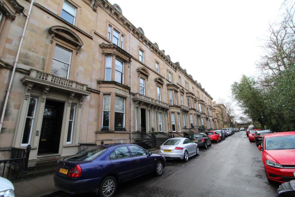 Main image of property: Flat 2/1 22 Belhaven Terrace West