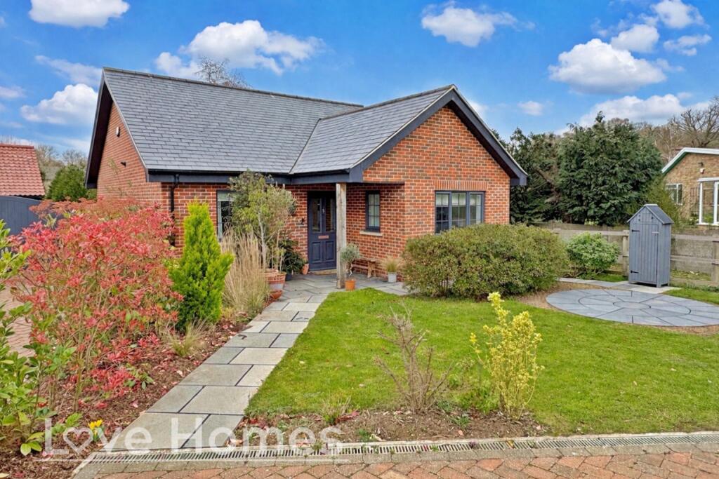 Main image of property: Meadow Close, Clophill