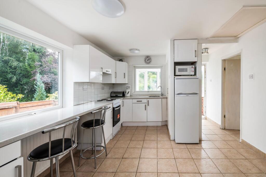 House in Redhill - View 5