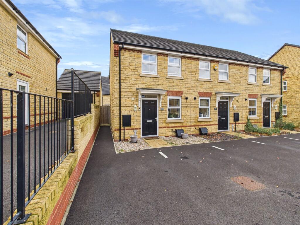 2-bed terraced on Peregrine Road, Brockworth, Gloucester, Gloucestershire, GL3, £245,000