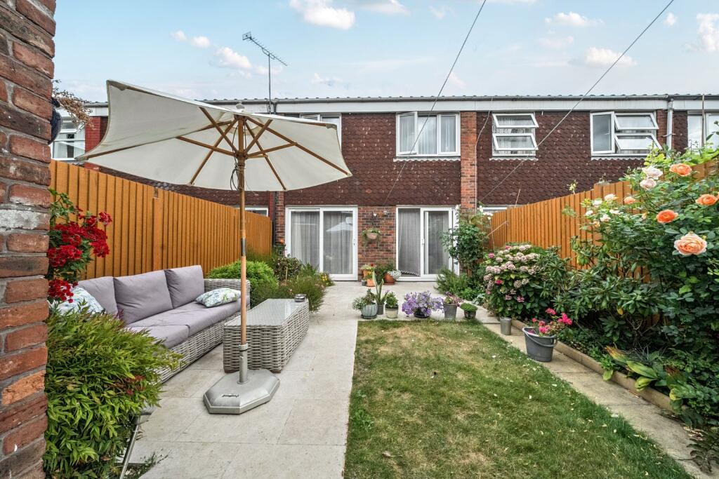 House in London - View 5