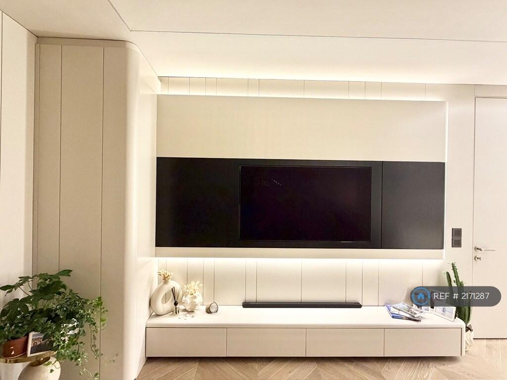 Main image of property: The Quadrant, Richmond, TW9