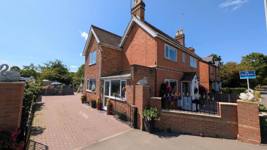 Main image of property: Allens Hill, Pinvin, Pershore, Worcestershire, WR10