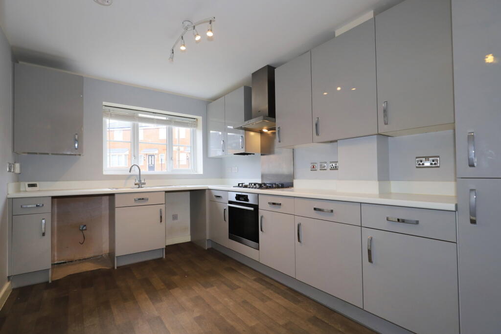 House in Dudley - More