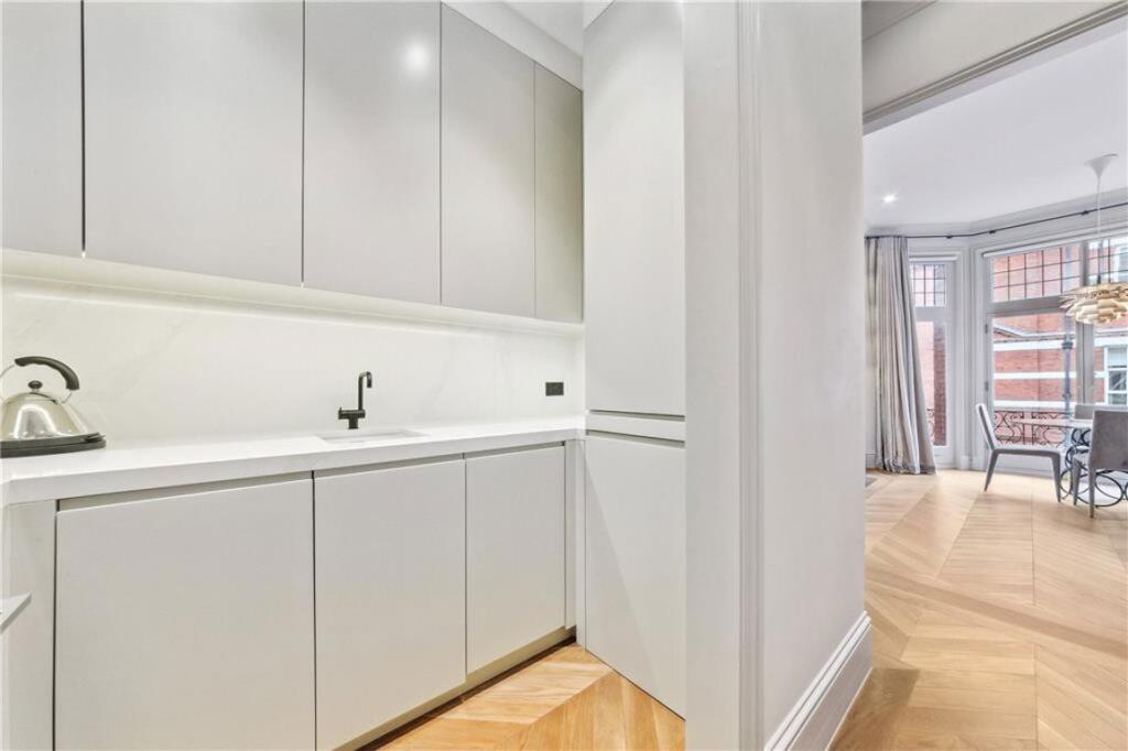 Apartment in London, Hans Town, Chelsea - View 4