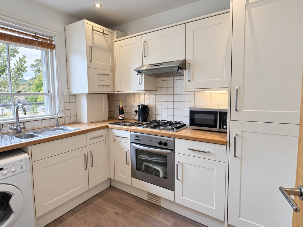 Apartment in Dover, Clarendon - View 3