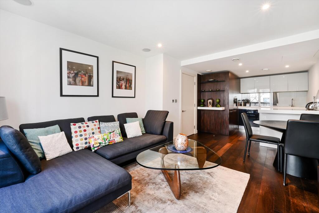 Apartment in London - More