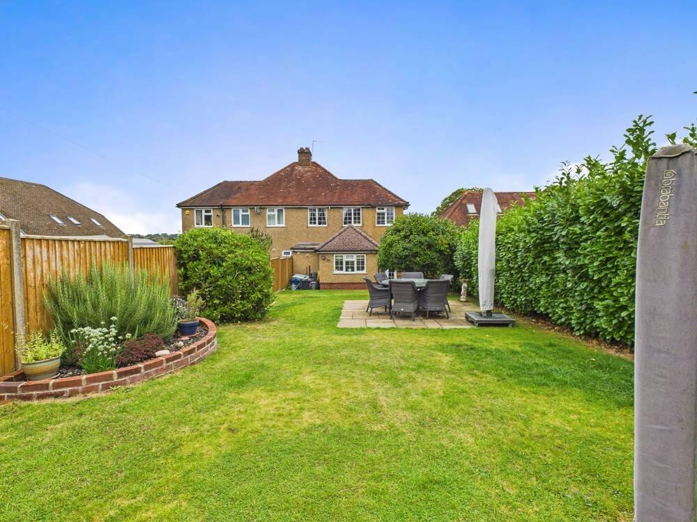 4-bed semi-detached on Chartridge Lane, Chesham, Buckinghamshire, HP5, £680,000