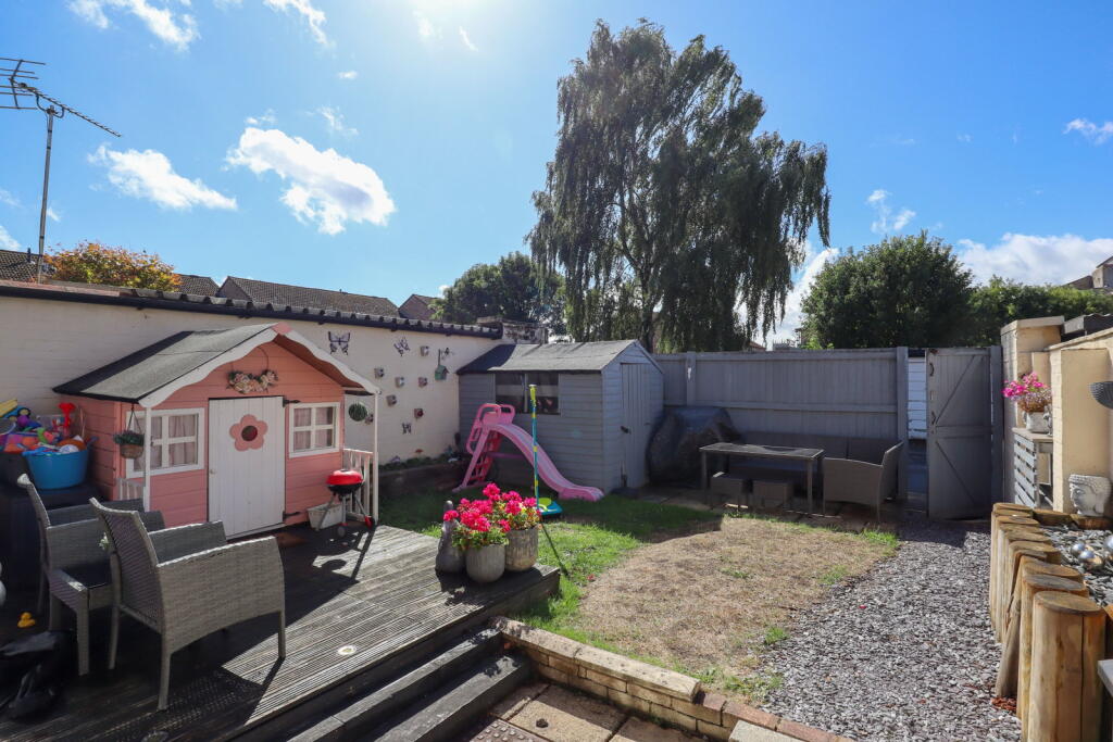 House in Swindon - View 5
