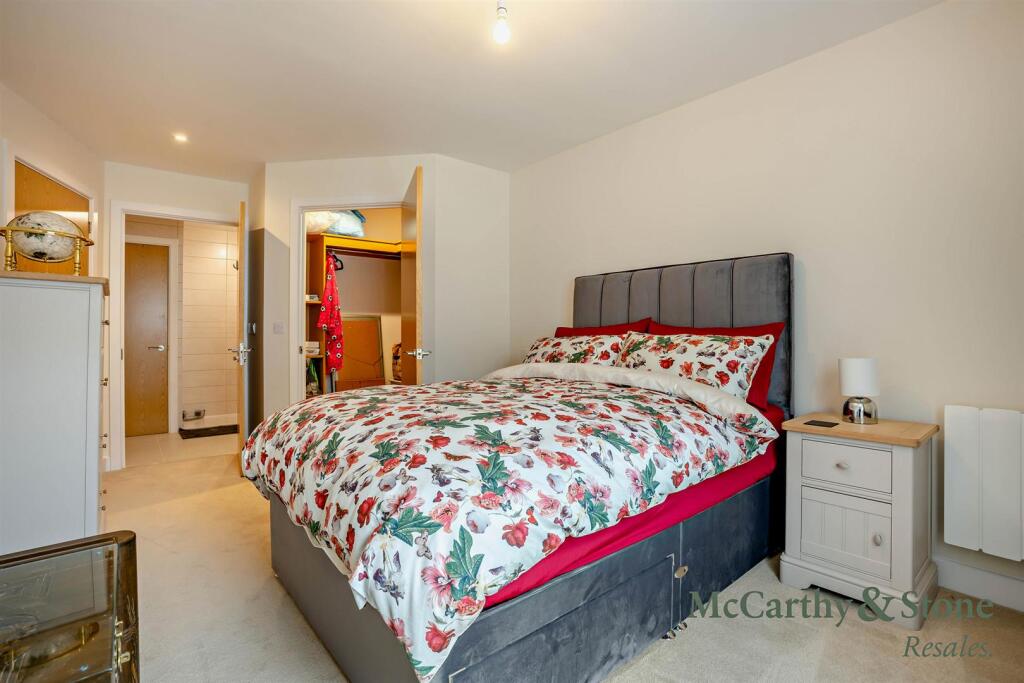Apartment in Poole - View 4