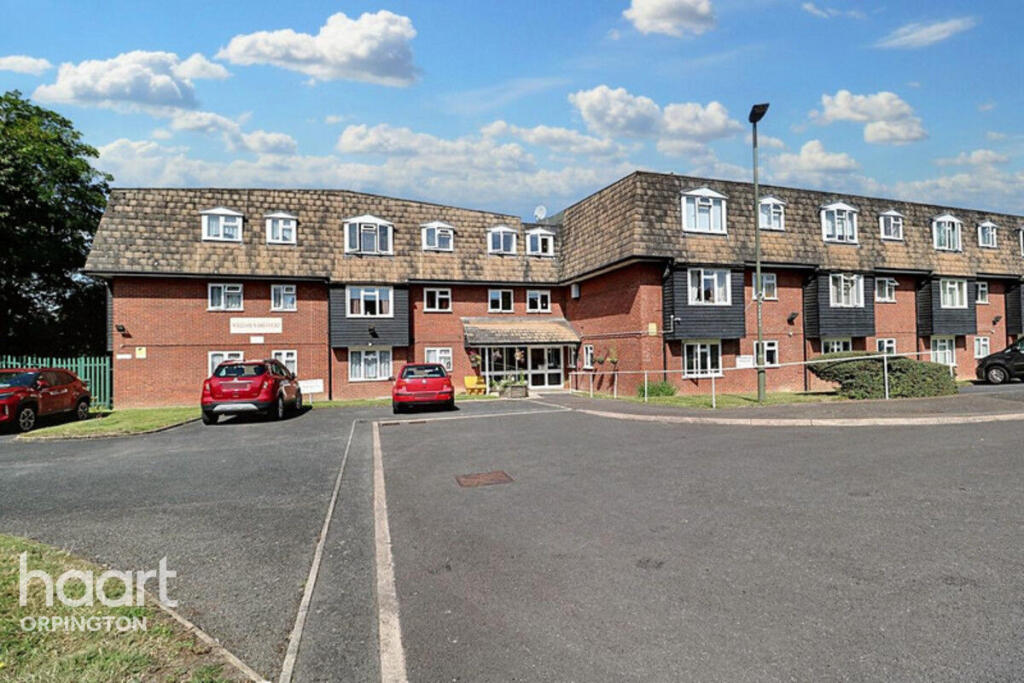 Apartment in Orpington, St Paul's Cray - View 2