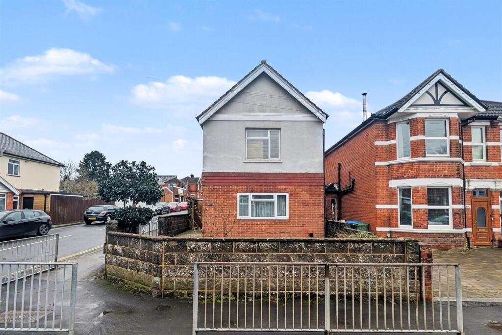 Main image of property: Bitterne Park