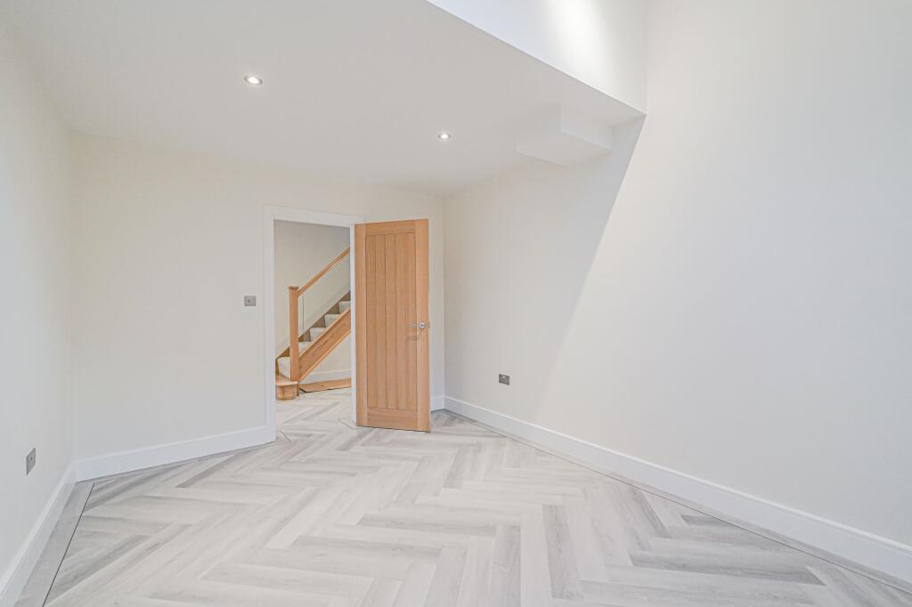 Additional image 10 of Longdon Road, Knowle, B93