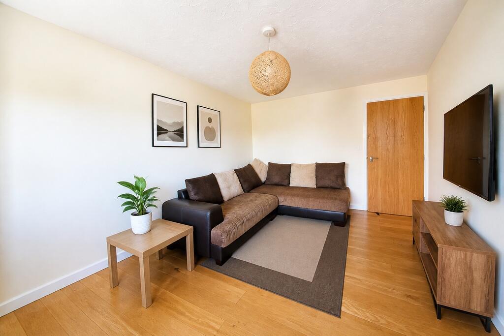 Apartment in London - View 3
