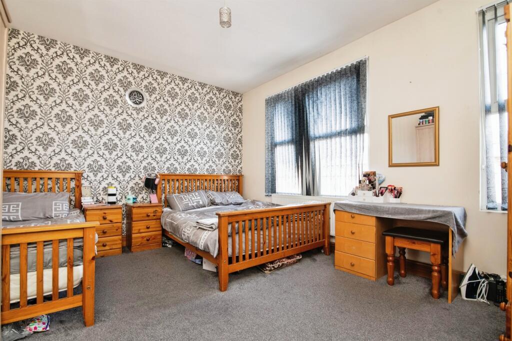Additional image 12 of Bearwood Road, Smethwick