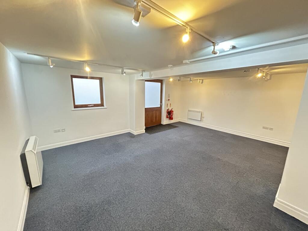 Additional image 11 of Unit 1, Birchy Cross, Broad Ln, Tanworth in Arden, B94 5DN