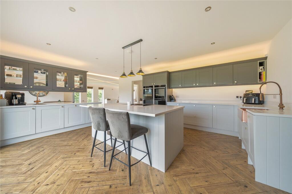House in York - View 4