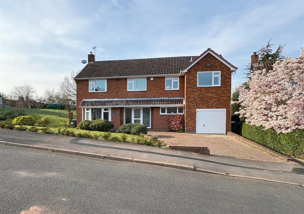 Main image of property: Tanglewood, 12 The Wold, Claverley, Shropshire