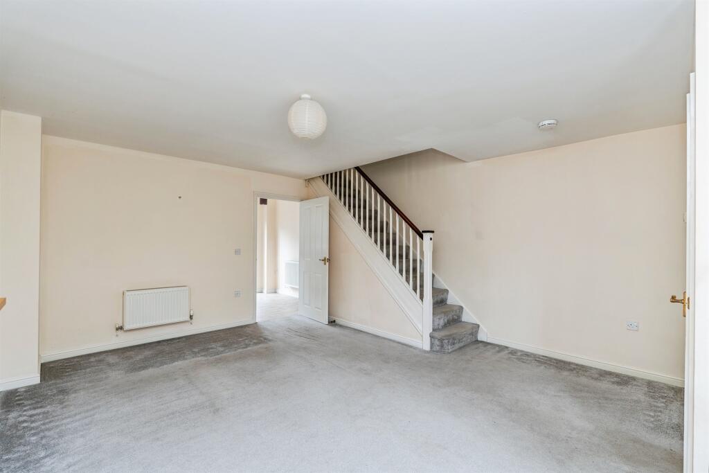 Drum Road, Eastleigh photo 3