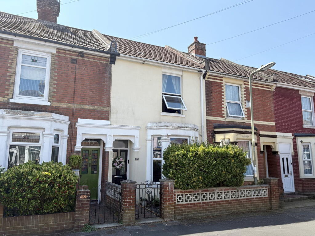 Main image of property: Kings Road, Gosport, PO12 1PU