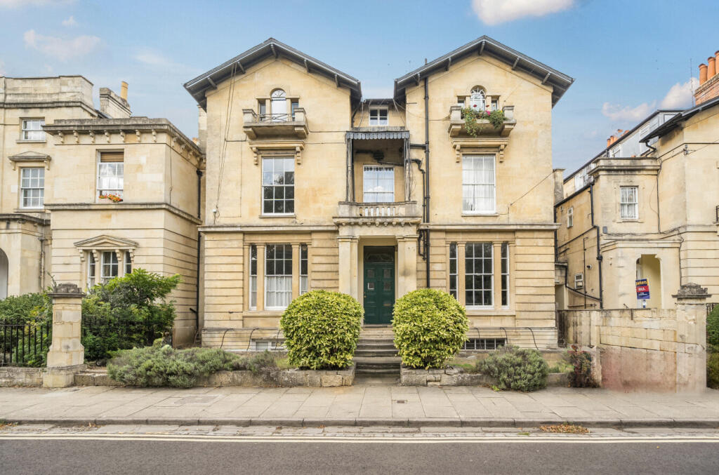 Main image of property: Eldon Square, Reading, Berkshire