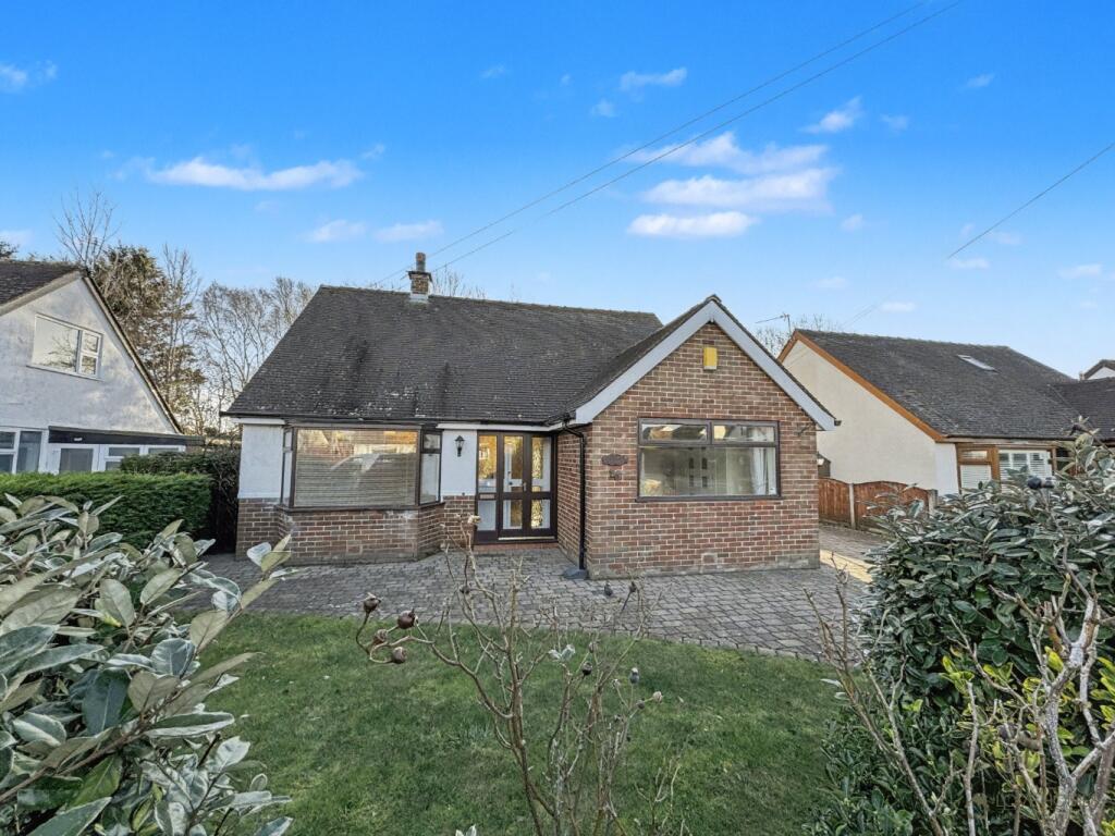 2-bed detached on Hawthorne Avenue, Garstang, Preston, Lancashire, PR3, £315,000