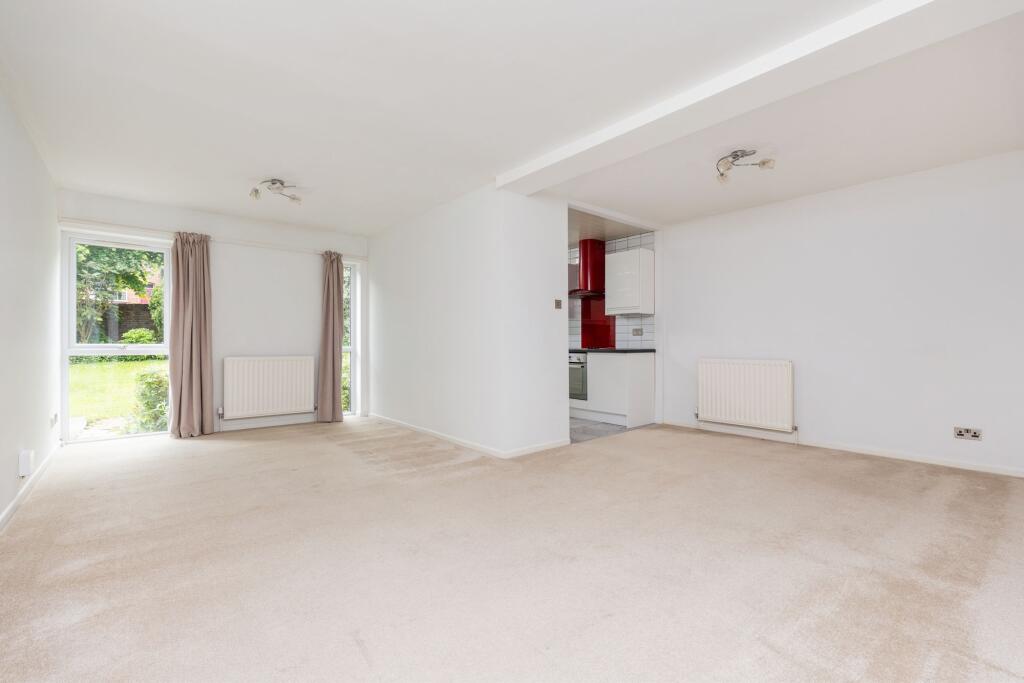 Apartment in Winchester, Hampshire - View 3