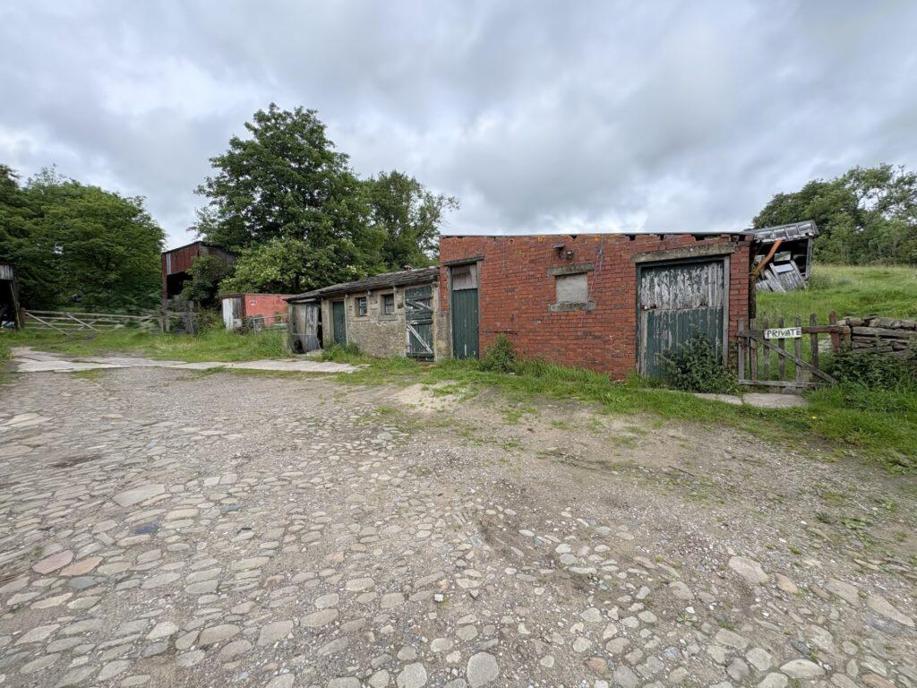 Detached Stone Barn With Land For Sale – Wanless Water Barn, Red Lane, Colne, BB8 7JP photo 4