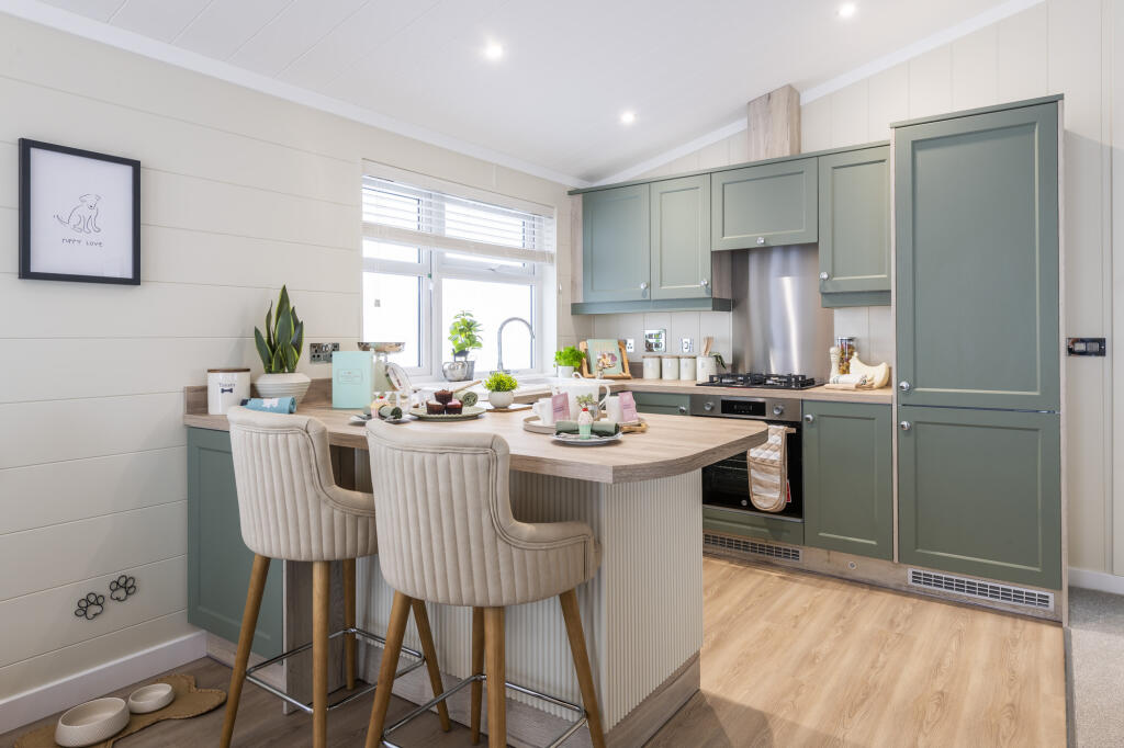 House in High Peak, Bamford - View 3