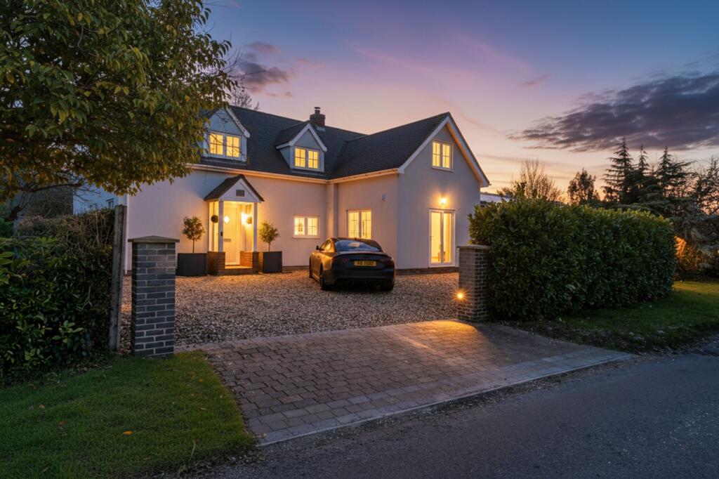 Main image of property: Caxton End, Eltisley, PE19