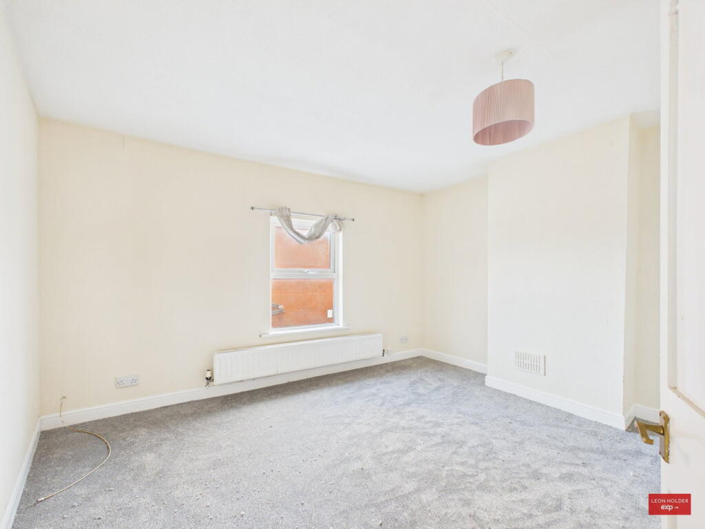 House in Gloucester - More