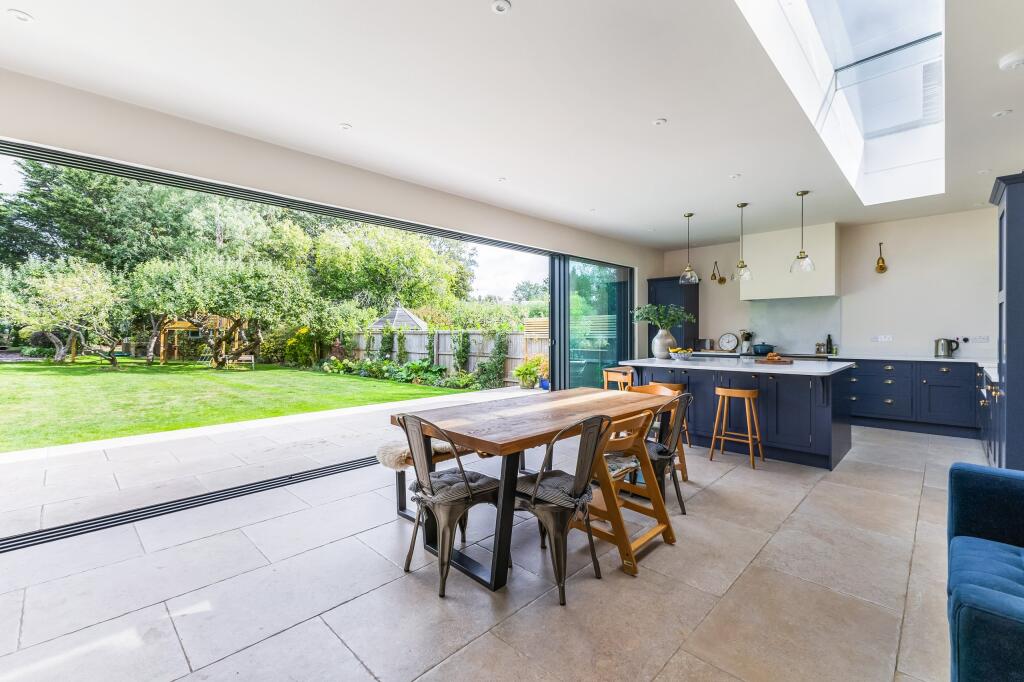 House in Cotswold, Cirencester - View 4