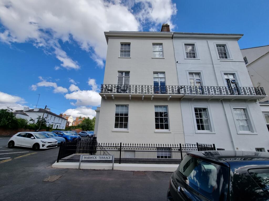 Main image of property: Flat 8, 4 Beauchamp Hill, Leamington Spa