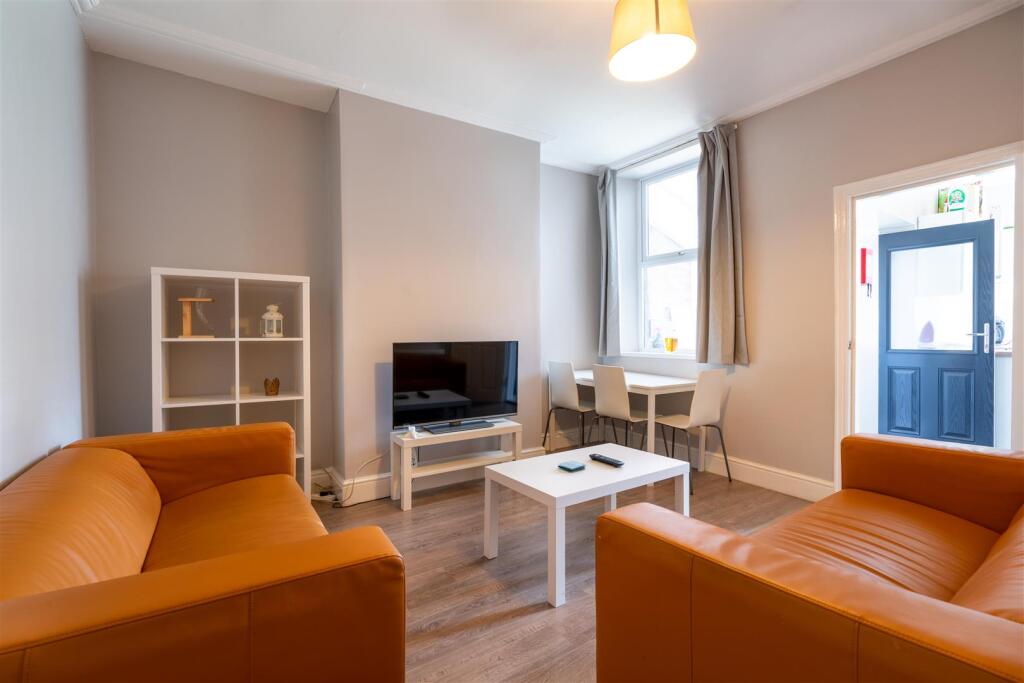 House in Sheffield - View 2