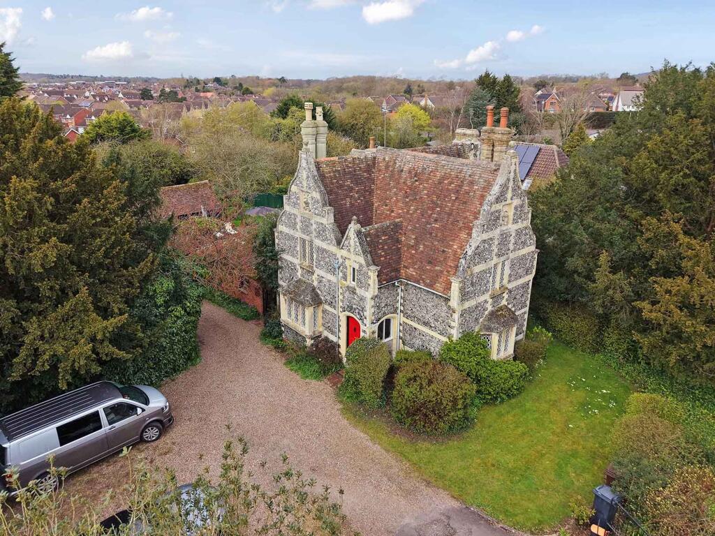 Main image of property: Faversham Road, Boughton Aluph, TN25