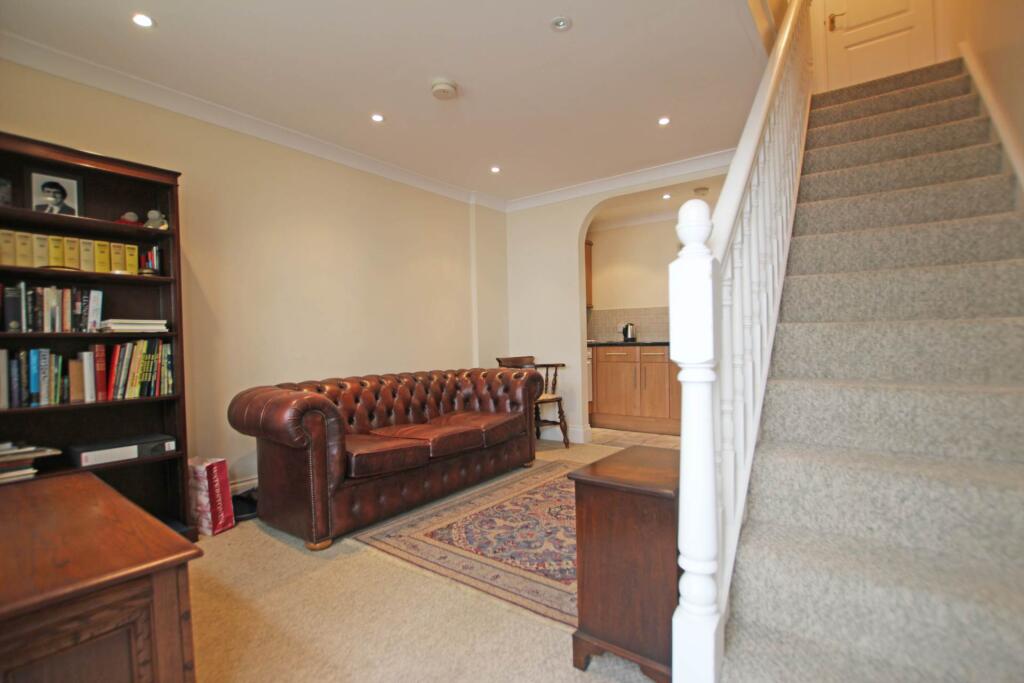 House in Eastbourne, Little Chelsea, Meads - View 2