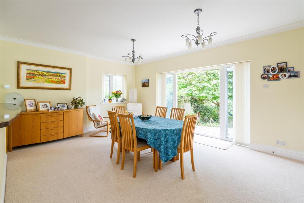 House in Solihull, West Midlands - More