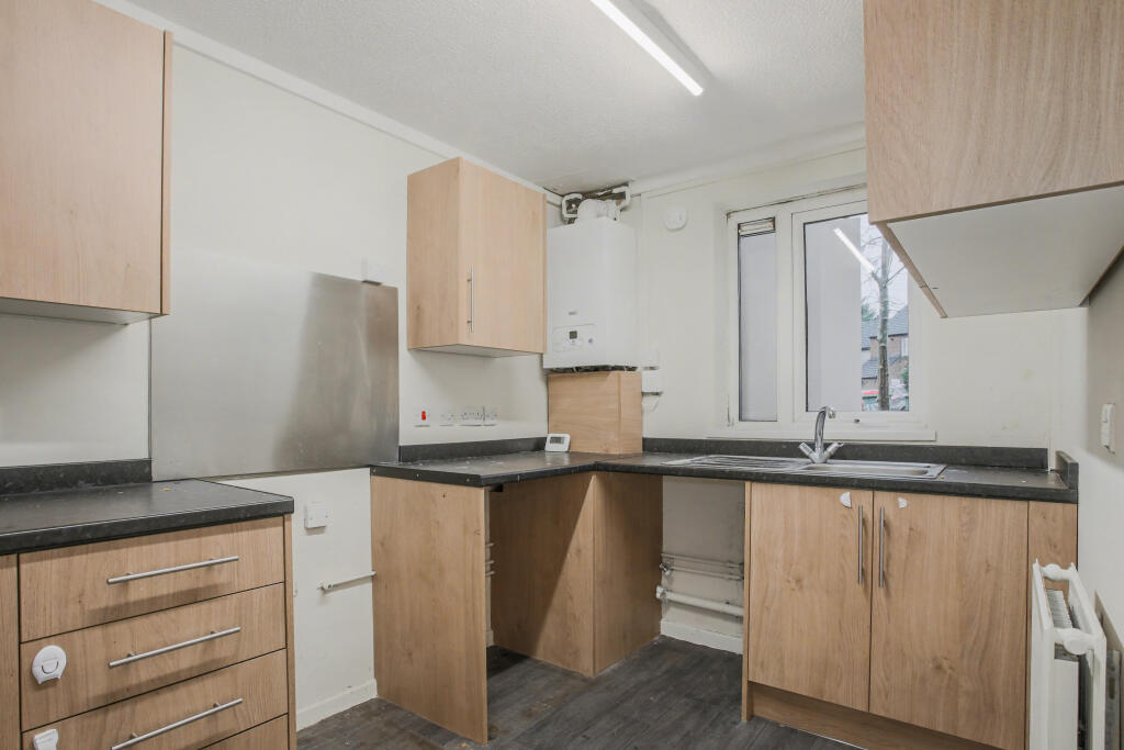 Apartment in Preston - View 2