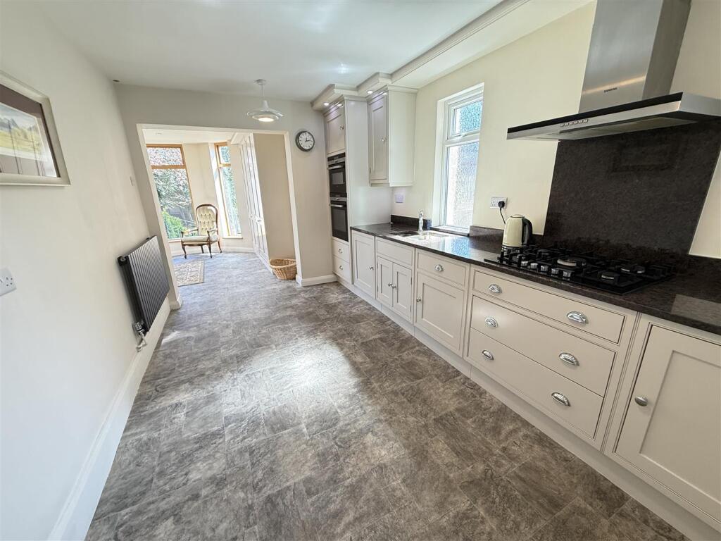 House in Wirral, Liverpool City Region - View 2